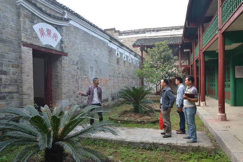 2013年10月23日黄俊文师傅带领得意门生重返白崇禧、李宗仁风水考察