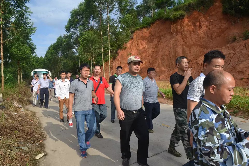 黄旭初老祖坟风水考察点评